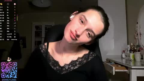 Emily online show from 04-19-26, 06:10