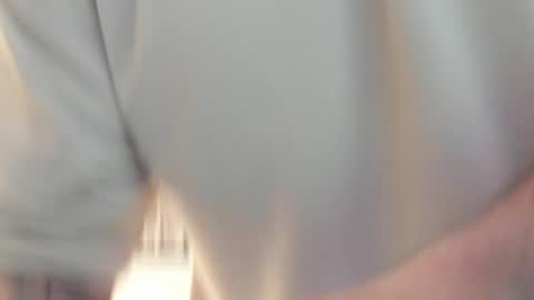 Michael Salens independent model online show from 03-05-25, 10:22