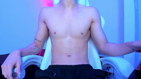 Snapshot of michael_twink18 chatting on 07-18-26, 10:41 Michael online show from 07-18-26, 10:41