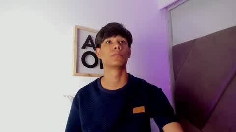 michael_vidal online show from 10-31-25, 07:48