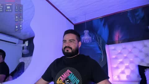 Snapshot of michaelbear_ chatting on 01-27-25, 12:26 Michael online show from 01-27-25, 12:26