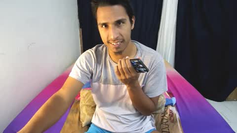 Michael online show from 11-24-25, 04:34