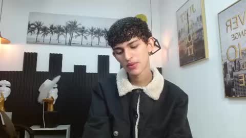 Snapshot of michaelkoiv chatting on 07-12-26, 11:23 michaelkoiv online show from 07-12-26, 11:23