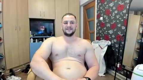 Snapshot of michaelragnar90 chatting on 06-20-26, 09:01 michaelragnar90 online show from 06-20-26, 09:01
