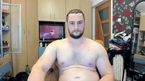 Snapshot of michaelragnar90 chatting on 06-29-26, 02:06 michaelragnar90 online show from 06-29-26, 02:06