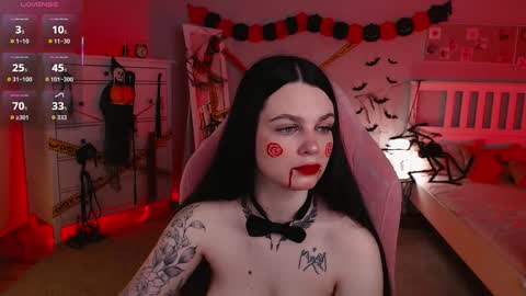 Kate online show from 10-30-25, 01:07