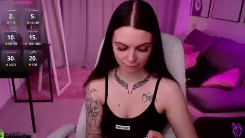 Snapshot of michela_fruet chatting on 07-12-26, 12:34 Kate online show from 07-12-26, 12:34
