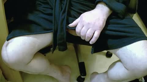 Snapshot of michelclaude chatting on 02-12-25, 05:37 michelclaude online show from 02-12-25, 05:37