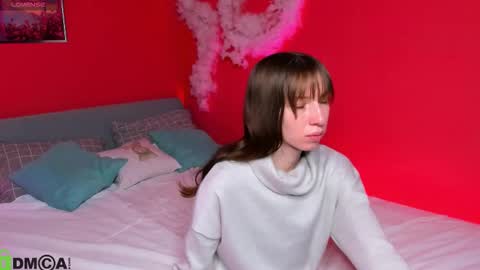 michele_mack online show from 11-09-25, 12:20