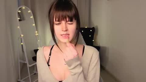 Snapshot of michelewild chatting on 02-14-26, 01:08 Michele online show from 02-14-26, 01:08