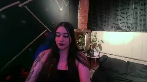 Snapshot of michell_h chatting on 06-29-26, 01:12 Nani online show from 06-29-26, 01:12