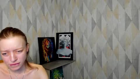 Snapshot of michelle_blond chatting on 02-09-25, 01:46 michelle_blond online show from 02-09-25, 01:46