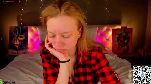 michelle_blond online show from 05-19-26, 01:56