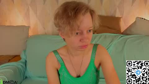 Snapshot of michelle_blond chatting on 07-20-26, 12:47 michelle_blond online show from 07-20-26, 12:47