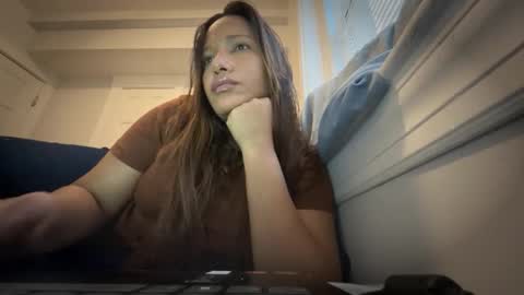 Snapshot of michelle_sex_hard chatting on 12-13-25, 08:25 Anne Michelle online show from 12-13-25, 08:25