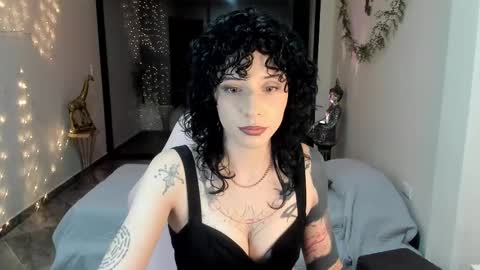 Michelle Ramirez online show from 11-20-25, 07:19