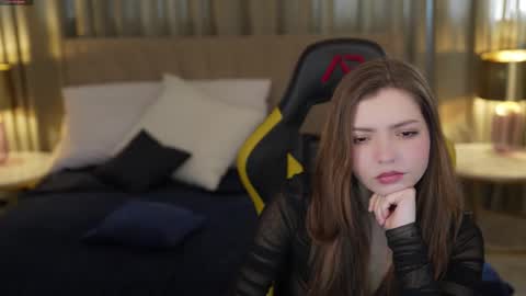 Michelle online show from 02-23-25, 12:37