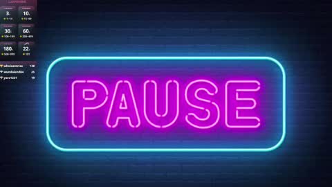 Snapshot of michelleinlove4u chatting on 03-06-25, 05:43 Michelle online show from 03-06-25, 05:43