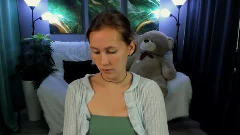 MichelleOrtis online show from 09-14-25, 04:22