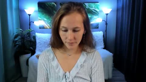 MichelleOrtis online show from 09-29-25, 01:38