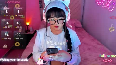   online show from 03-28-26, 04:45