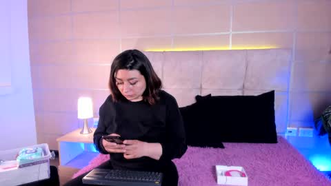 Snapshot of michonne_09 chatting on 04-26-26, 02:09 michonne_09 online show from 04-26-26, 02:09