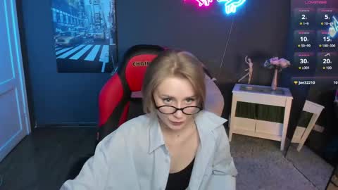 Micky online show from 04-21-26, 02:23