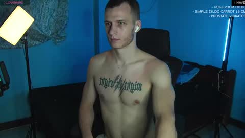 Snapshot of mickey_pict chatting on 02-20-25, 11:20 Mickey online show from 02-20-25, 11:20