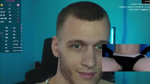 Snapshot of mickey_pict chatting on 02-25-25, 05:30 Mickey online show from 02-25-25, 05:30