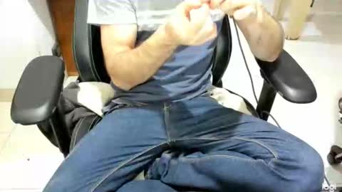 microfama00 online show from 02-22-26, 10:52