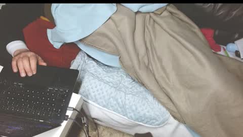 Snapshot of micropenis10cm chatting on 01-11-26, 04:23 tinypenis online show from 01-11-26, 04:23