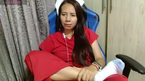 vanesa sexy online show from 04-21-26, 01:42
