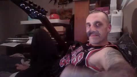 middle123456783939 online show from 12-17-25, 01:55