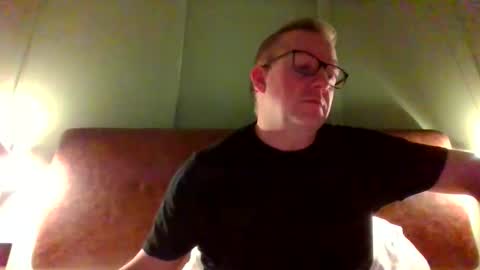 Snapshot of middleton2021 chatting on 11-01-25, 01:40 middleton2021 online show from 11-01-25, 01:40