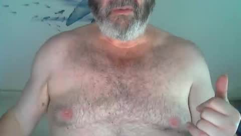 Snapshot of midhir chatting on 05-30-26, 02:36 kike online show from 05-30-26, 02:36