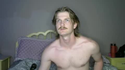 Midnight and Ivory online show from 03-31-26, 01:29