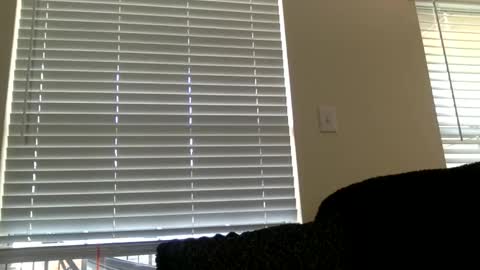 Snapshot of midnightbruja111 chatting on 10-17-25, 06:21 midnightbruja111 online show from 10-17-25, 06:21