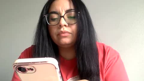 Snapshot of midnightbruja111 chatting on 04-08-26, 05:02 midnightbruja111 online show from 04-08-26, 05:02