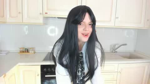 midnightfable online show from 06-21-26, 09:39