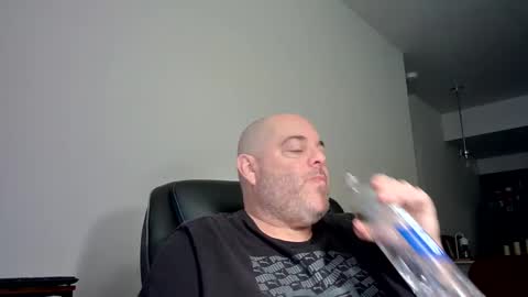 Snapshot of midnightmoonlight777 chatting on 09-17-25, 06:31 midnightmoonlight777 online show from 09-17-25, 06:31