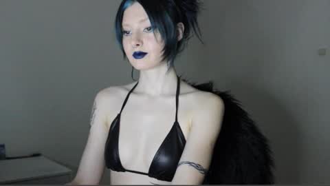 midnightsiren online show from 03-05-26, 09:44