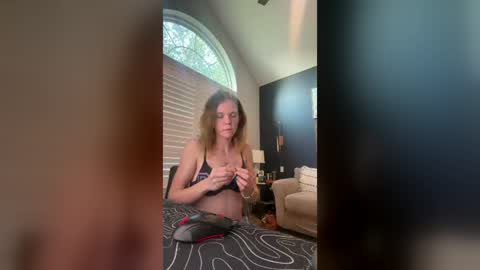 midnightsiren01 online show from 08-08-26, 11:56