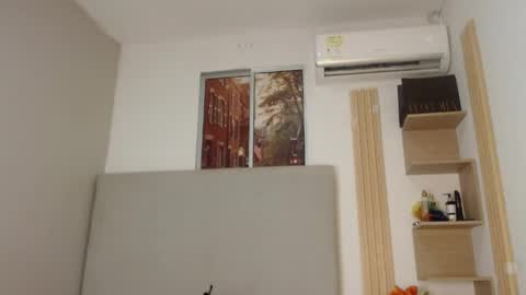 miel online show from 04-07-26, 12:27