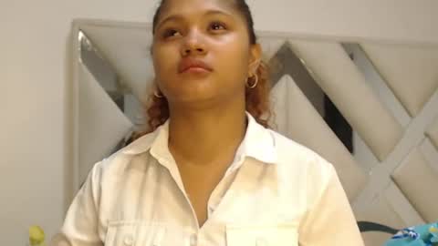 Snapshot of miel_alisha chatting on 07-01-26, 12:18 miel online show from 07-01-26, 12:18