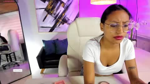 Snapshot of miel_ambar chatting on 06-05-26, 02:23 miel_ambar online show from 06-05-26, 02:23