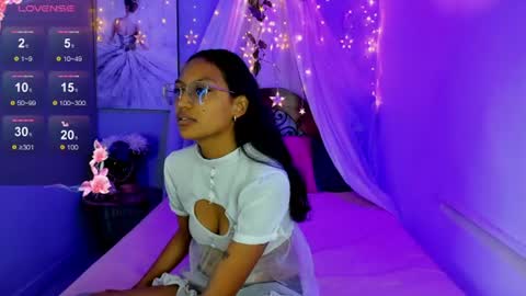 Snapshot of miel_ambar chatting on 06-09-26, 09:15 miel_ambar online show from 06-09-26, 09:15
