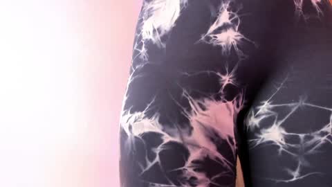 Snapshot of miel_gomez chatting on 05-27-26, 01:57 miel_gomez online show from 05-27-26, 01:57