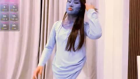 Mia online show from 01-15-26, 04:33