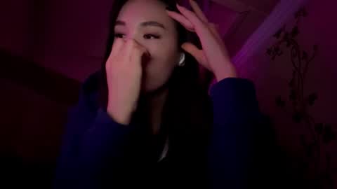 Snapshot of migdaliafenlon chatting on 10-02-25, 02:24 Nova online show from 10-02-25, 02:24