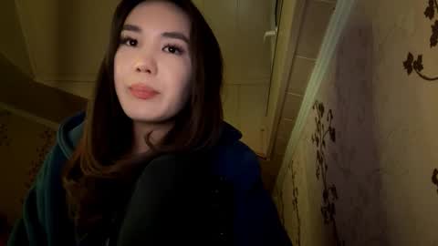 Snapshot of migdaliafenlon chatting on 11-28-25, 02:09 Nova online show from 11-28-25, 02:09